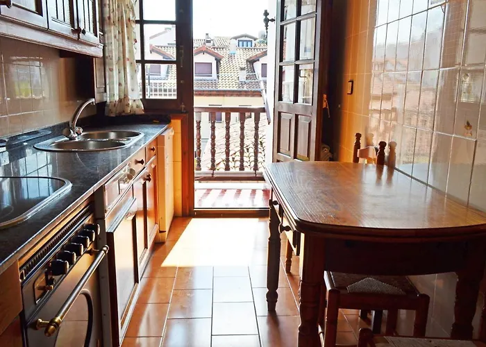 El Corro: Con Parking En Pleno Centro De شقة كوميلاس