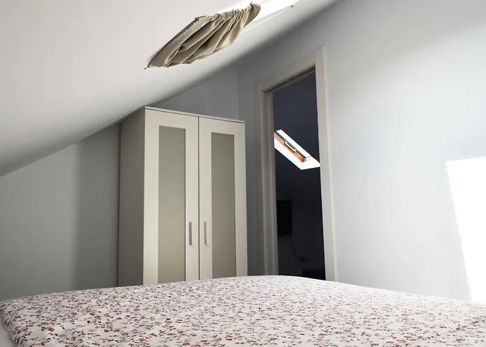 Apartmán El Corro: Con Parking En Pleno Centro De *