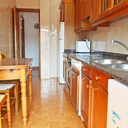 El Corro: Con Parking En Pleno Centro De Comillas