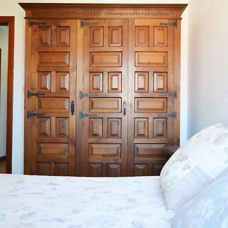 El Corro: Con Parking En Pleno Centro De *