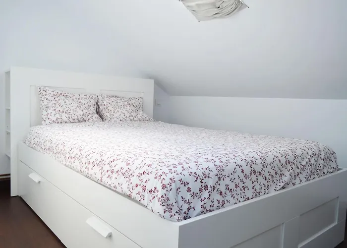 El Corro: Con Parking En Pleno Centro De Lägenhet *